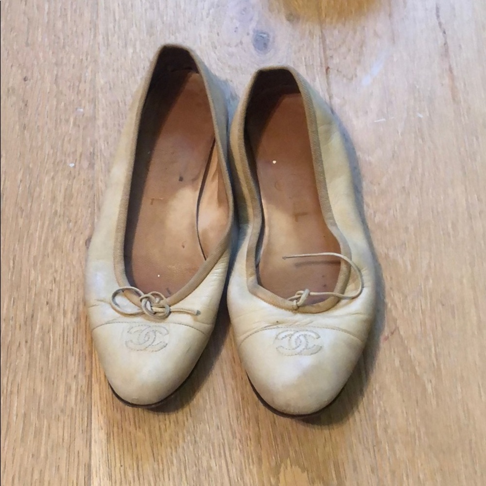 Cream ballet flats